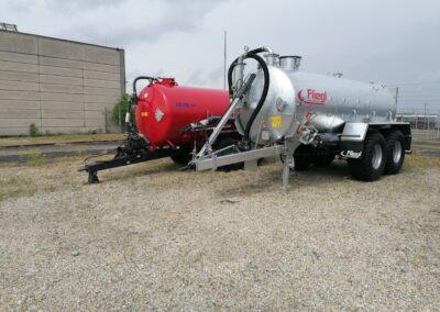 Fliegl VFW 10600 Tartálykocsi